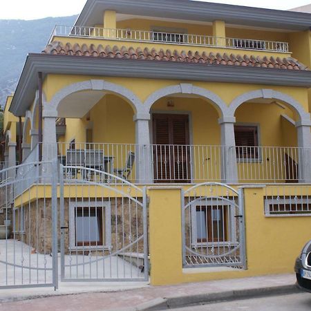 Casa Mariolu 2 Apartman Cala Gonone Kültér fotó